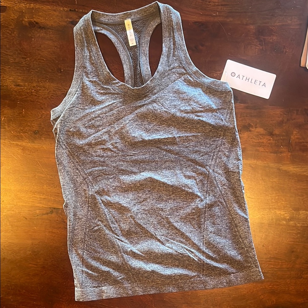 Athleta Momentum heather tank